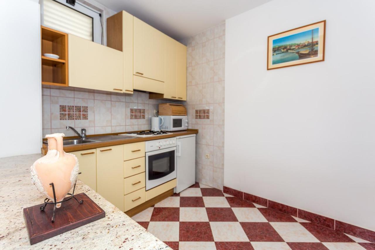 Apartament Holiday Home *